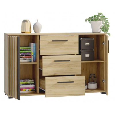 Dubová komoda 140 cm so zásuvkami a úchytkami