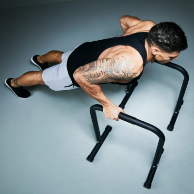 Gorilla Sports Viacúčelové bradlá, 61 x 38 x 73 cm, čierne