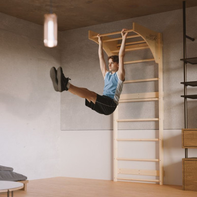 Drevené rebriny s hrazdou 220 cm, nosnosť 170 kg