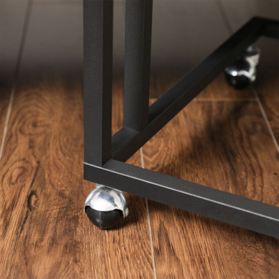 Konferenčný stôl na kolieskach v drevenom štýle