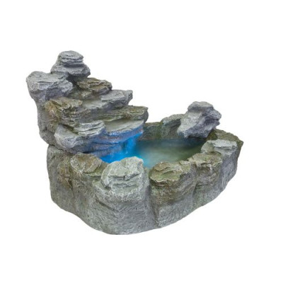 Záhradná fontána s osvetlením