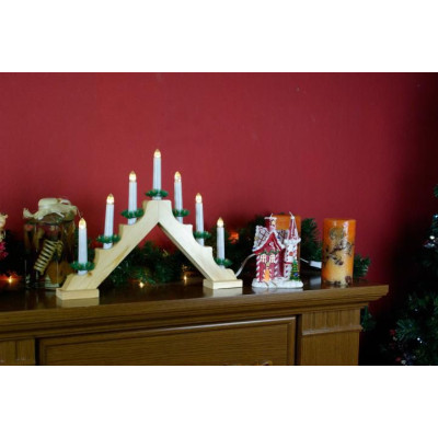 Vianočná dekorácia - drevený svietnik, 7 LED diód