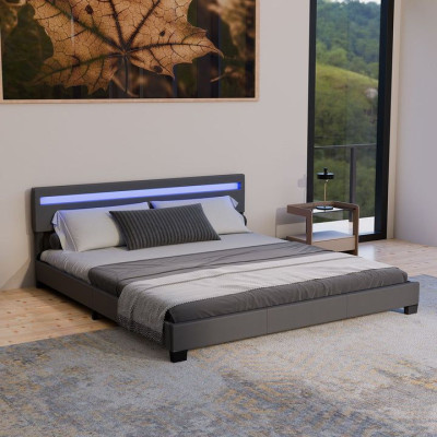 Moderná sivá čalúnená posteľ 180x200 s LED a roštom.