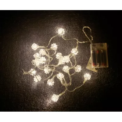 Vianočná reťaz - snehové hviezdy, teple biele, 20 LED