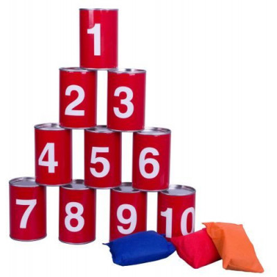 Detská hra zhadzovanie plechoviek